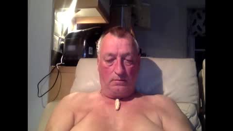 sail_naked online show from May 16, 9:24 pm
