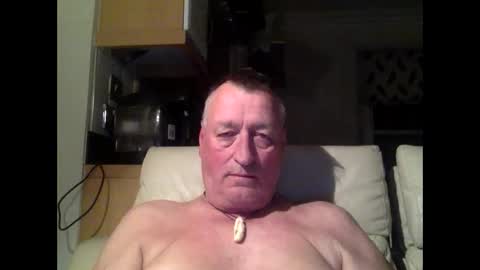 sail_naked online show from May 11, 12:01 am