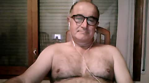 shymmy10 online show from June 28, 2:39 am