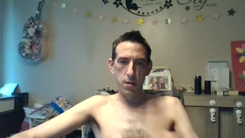 SkinnyBigCock2 online show from July 30, 5:29 am