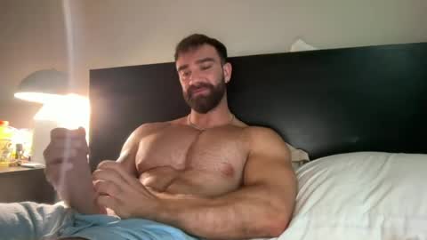 Skyler Flexes online show from July 4, 12:13 am