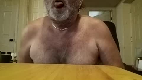 slutbreeze101 online show from July 8, 5:06 pm