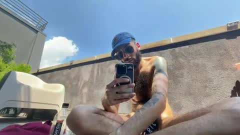 someoneawkward online show from August 7, 4:35 pm