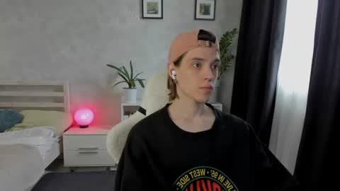 Nick Gasai online show from August 7, 7:59 am