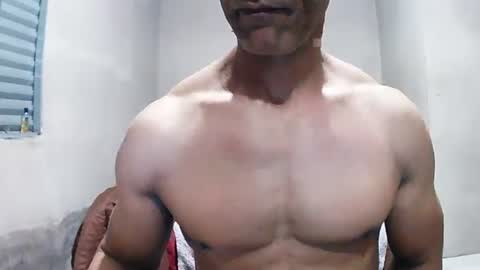 strongdaddyfantastic online show from July 21, 11:29 pm
