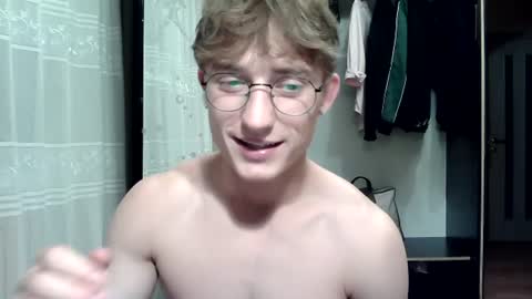 Sweet boy06 online show from June 28, 10:05 pm
