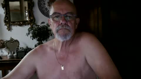 symo41 online show from June 28, 7:14 am