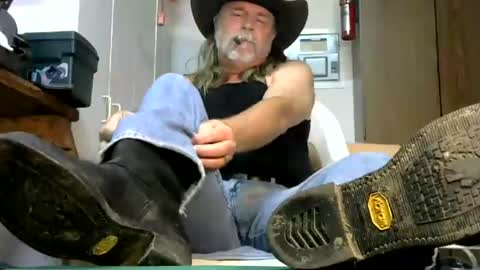 Tennredneck online show from June 24, 2:47 am