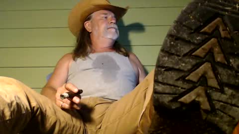 Tennredneck online show from July 14, 2:27 am