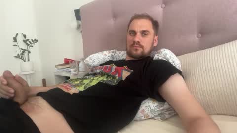 theonetojerkwith online show from June 7, 7:37 am