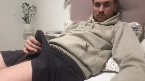 theonetojerkwith online show from February 21, 8:05 pm