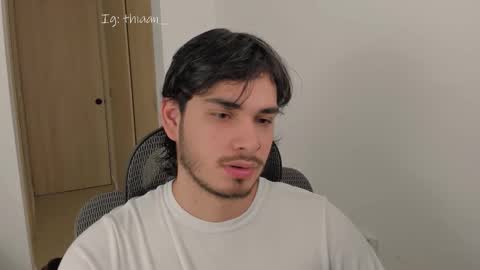 thiaan__ online show from January 31, 9:46 pm