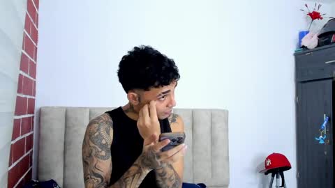 thiago_mille online show from June 5, 4:39 am