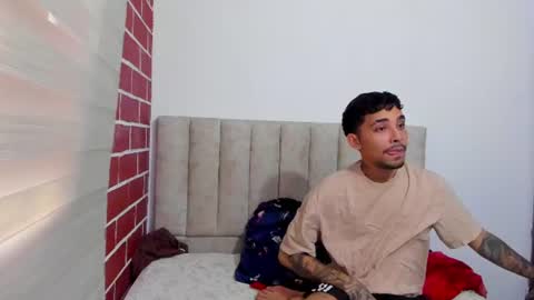 thiago_mille online show from June 19, 4:56 pm