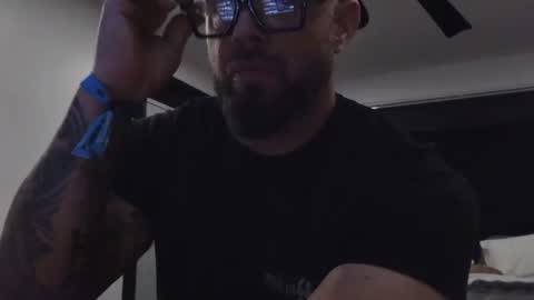 thiccbull12 online show from June 25, 9:25 am