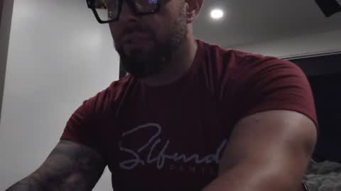 thiccbull12 online show from July 20, 9:37 am