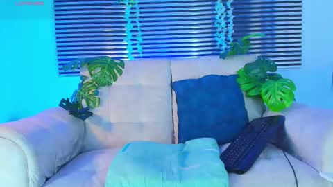 Thiago Saenzz online show from June 22, 12:16 am