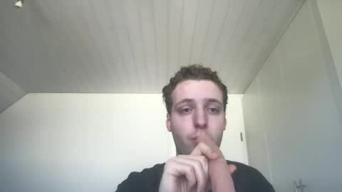 throatslut21 online show from June 14, 10:17 am