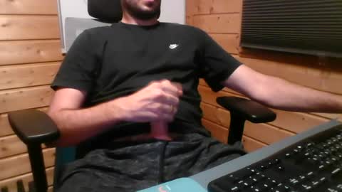 toobigcockforonegirl online show from July 3, 11:07 pm