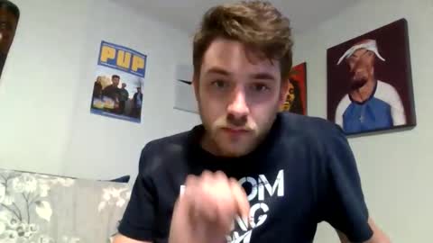 tomchill69 online show from June 11, 2:53 am