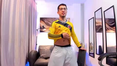 Tomas online show from June 27, 12:22 pm