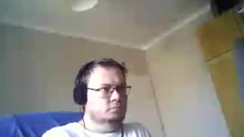 tyradi1991 online show from August 9, 9:04 am