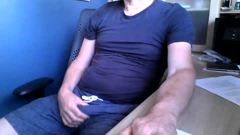 mark online show from June 25, 7:07 pm