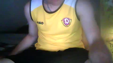 ultraxl online show from June 17, 4:47 am