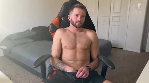 uncutcockassboi online show from March 17, 11:40 pm