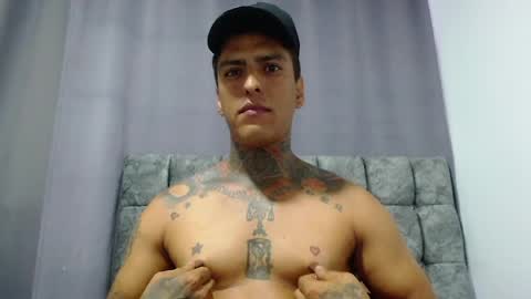 Victor cardenas online show from June 8, 9:05 pm
