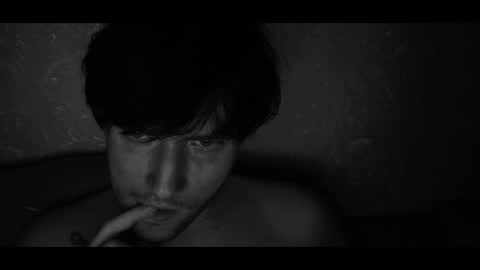 vitiligoboyy online show from July 7, 10:57 pm