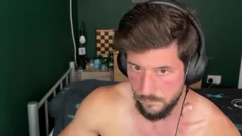 vlad1995noughty online show from August 5, 2:33 pm