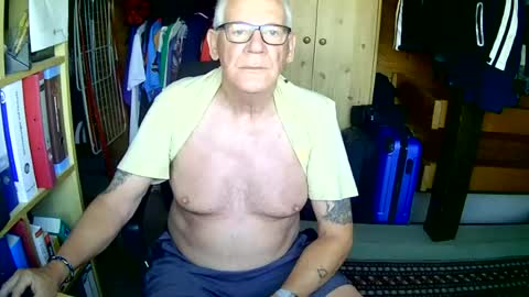Always Horny online show from August 8, 9:49 am