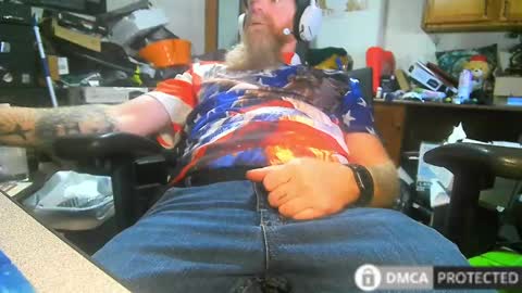 xander71972 online show from May 16, 2:37 pm