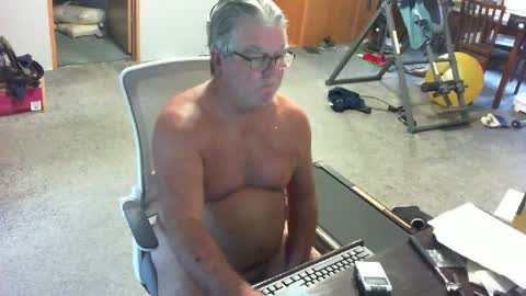 yourpoppi55 online show from June 25, 11:37 am