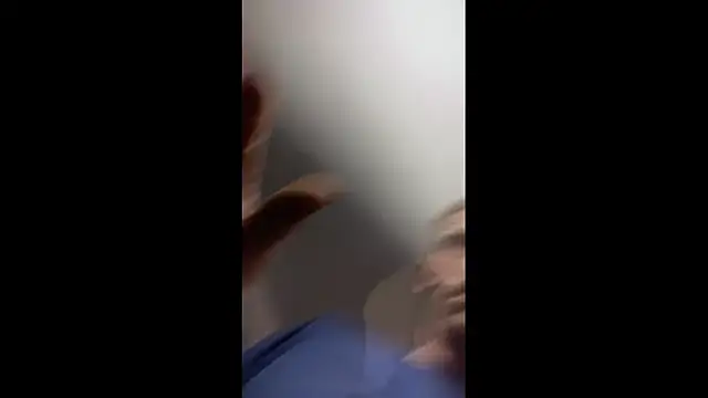 leanjamesdean online show from July 18, 2:51 am