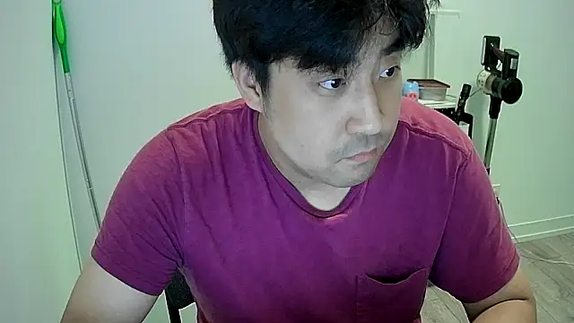 Koreanboy171 online show from July 7, 11:30 pm