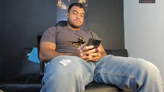Big furry bear13 online show from June 29, 10:37 am
