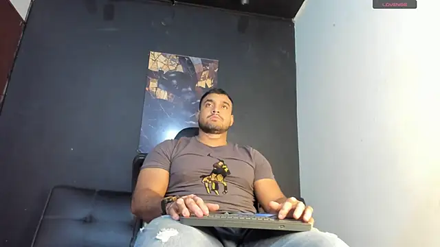 Big furry bear13 online show from June 29, 6:52 am