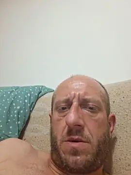 bisexxxualnyxh online show from July 11, 2:57 am