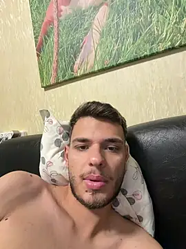 oscar sweet22 online show from July 6, 10:12 am
