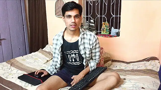 Stallion Theboy22 online show from March 30, 4:35 am