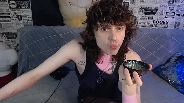 axxxturel online show from July 10, 7:48 pm