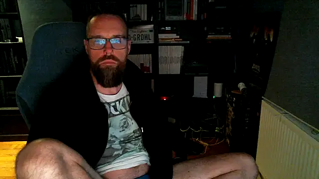 MeSteff online show from June 5, 9:42 pm