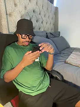 JaroDawg47 online show from July 13, 11:45 am