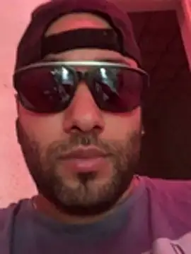 eljefedamino1994 online show from July 8, 3:49 pm