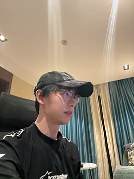 1a1a1alll online show from July 6, 3:03 pm