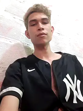 MrCalicoTV online show from February 12, 4:12 am
