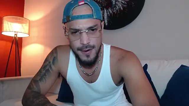 DirtyDanteX online show from June 2, 10:33 pm