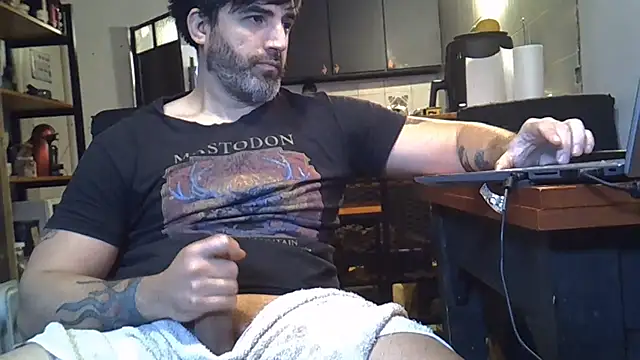 ozzypsico13 online show from July 20, 1:57 pm